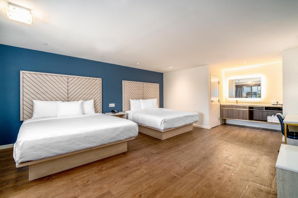 Room 1
